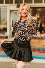Load image into Gallery viewer, Willow Wild Pearl Snap Button Down Shirt