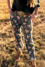 Load image into Gallery viewer, Saddle Room Jeans