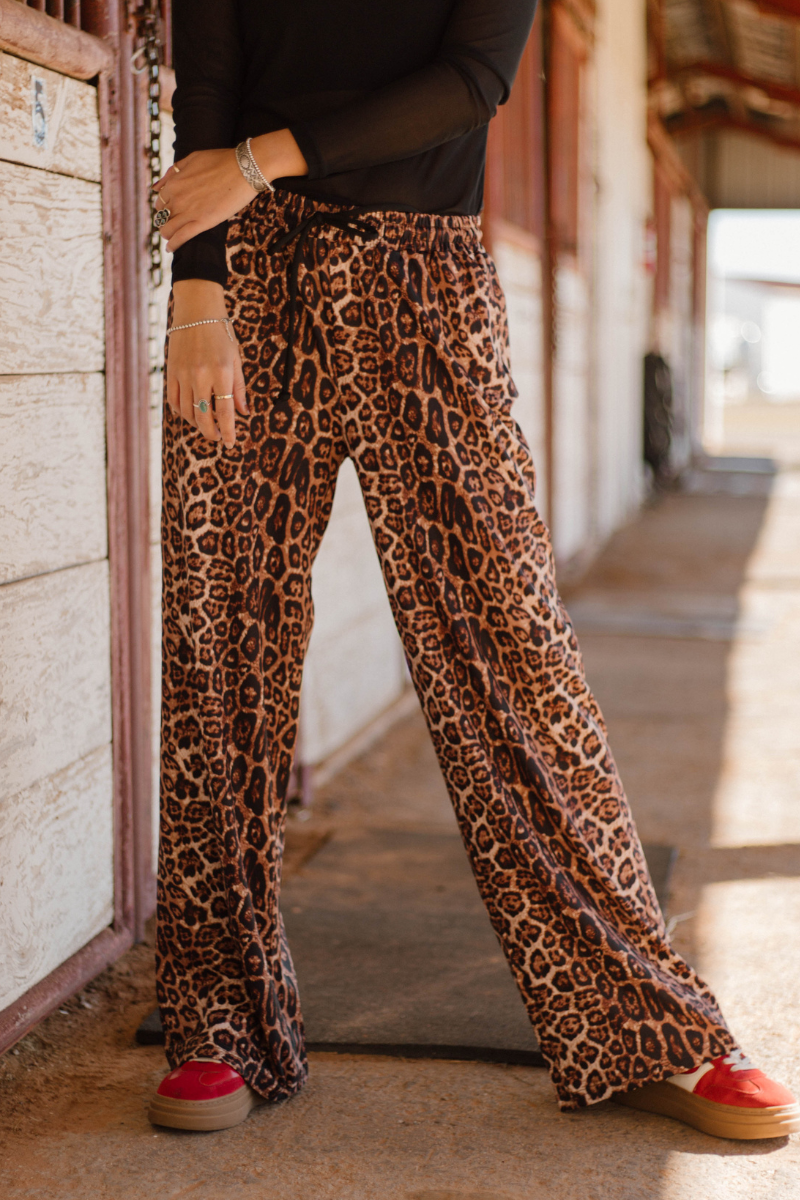 Range & Roar Pants