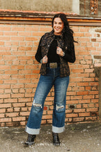 Load image into Gallery viewer, Londyn Leopard Patch Jeans

