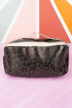 Load image into Gallery viewer, SHADOW LEOPARD JETSETTER EXPANDABLE MAKEUP BAG
